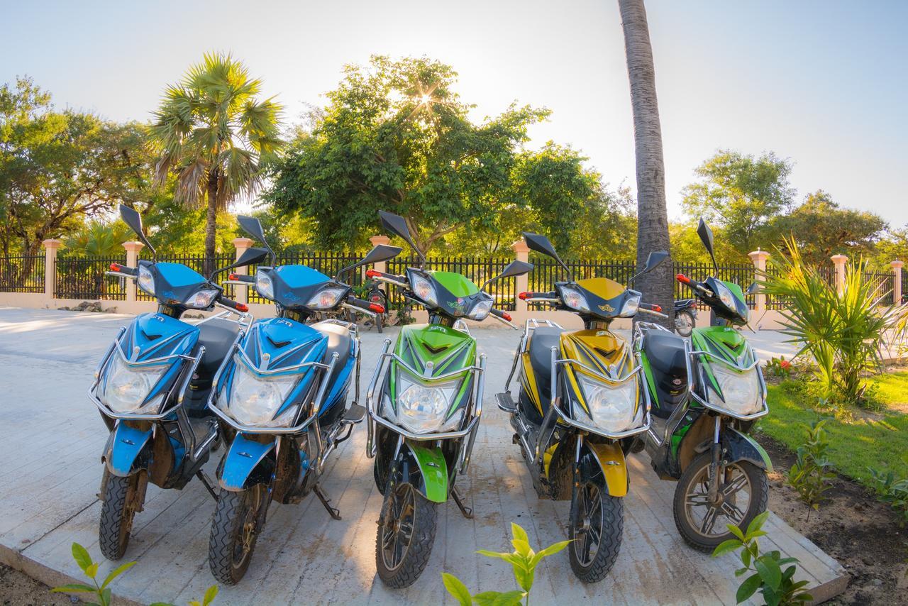 Westay @ Bagan Lotus Hotel ภายนอก รูปภาพ