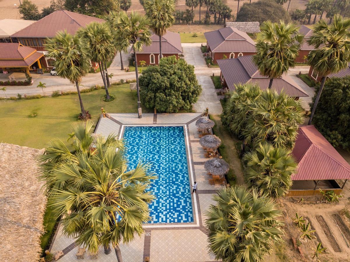 Westay @ Bagan Lotus Hotel ภายนอก รูปภาพ