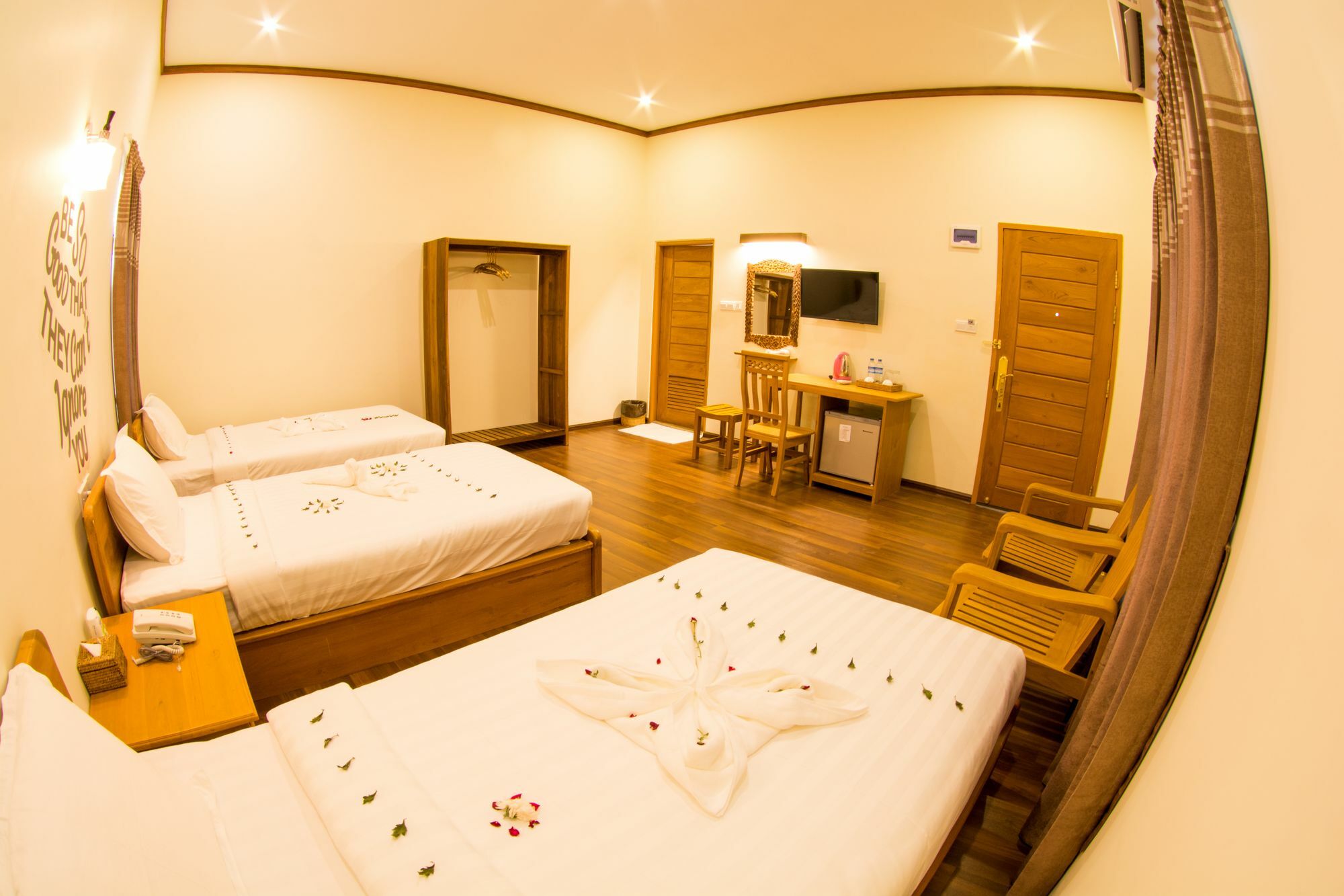 Westay @ Bagan Lotus Hotel ภายนอก รูปภาพ