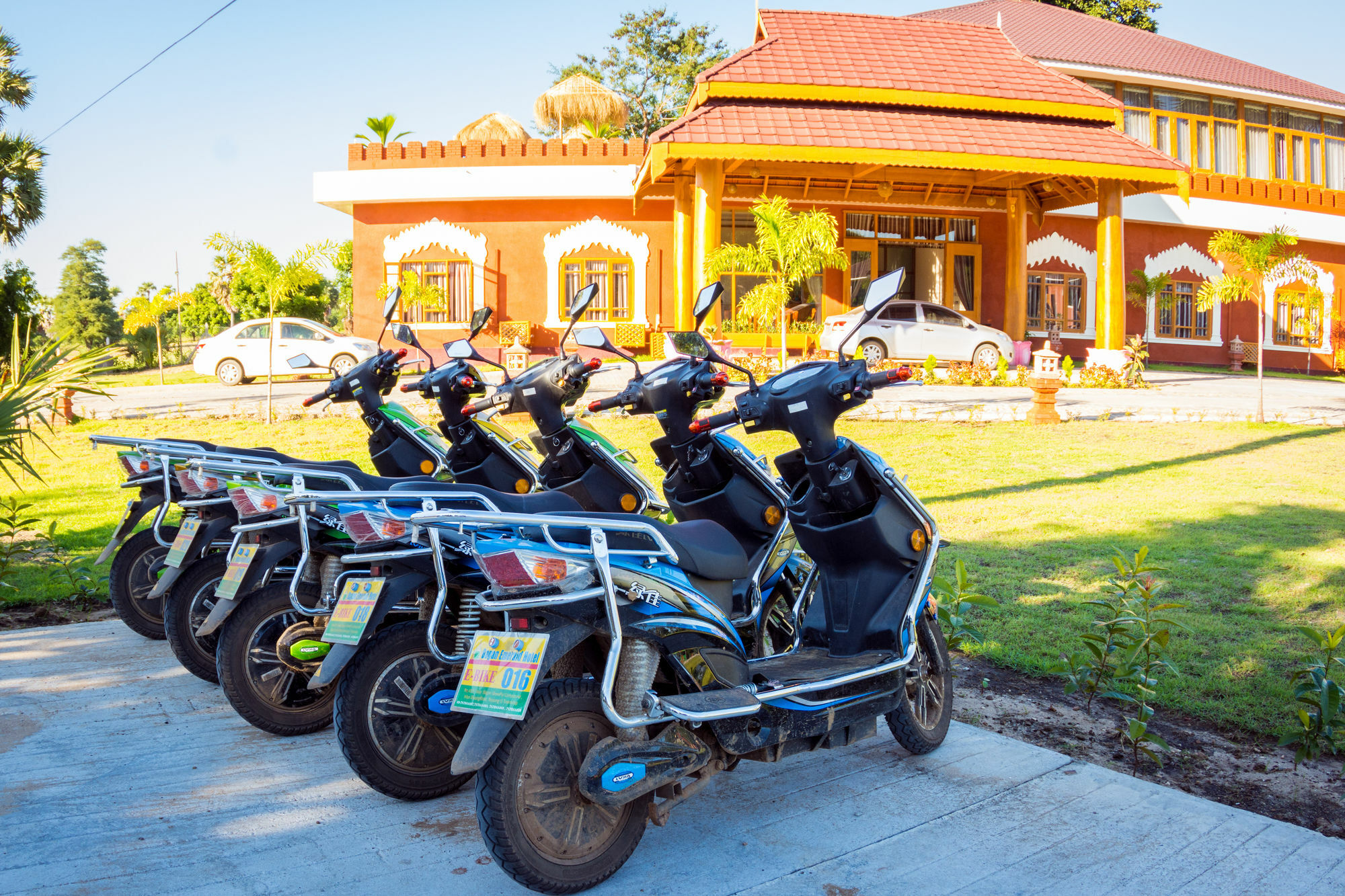 Westay @ Bagan Lotus Hotel ภายนอก รูปภาพ